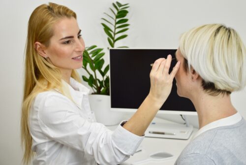 Operace očních víček podpoří vaši krásu